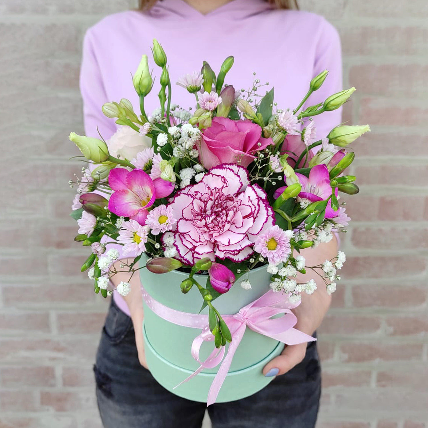 Flower box zielony – kwiaty mieszane – Kwiaciarnia Bukiecik Jawor